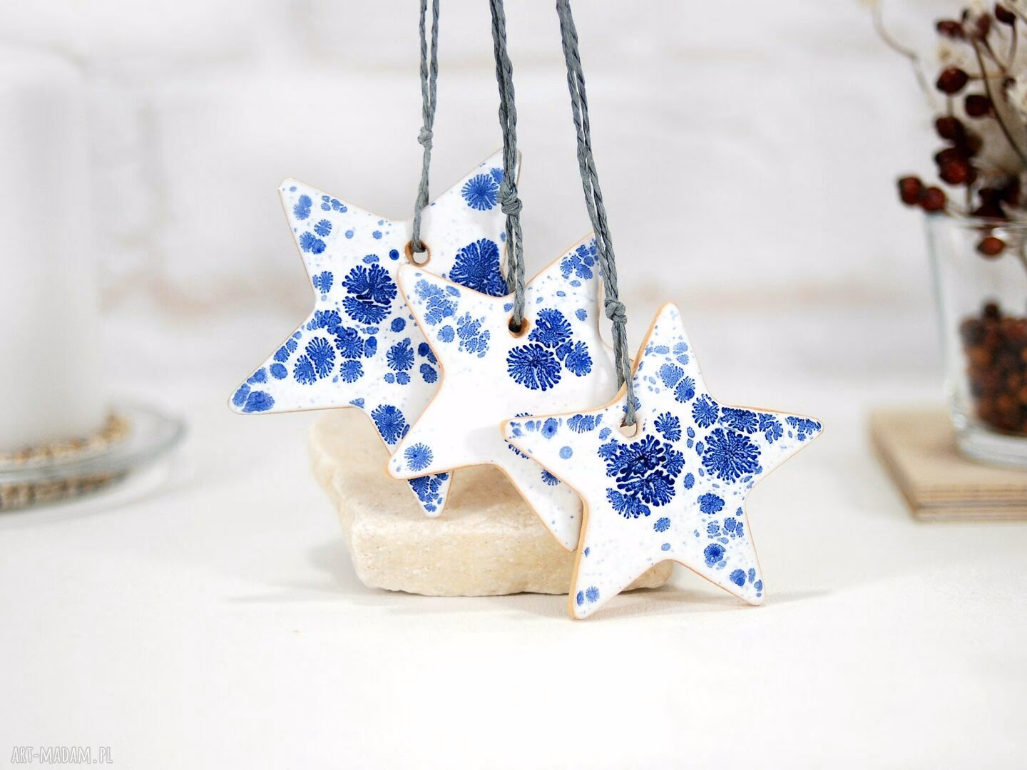 Jak zrobić małą ozdobę choinkową?