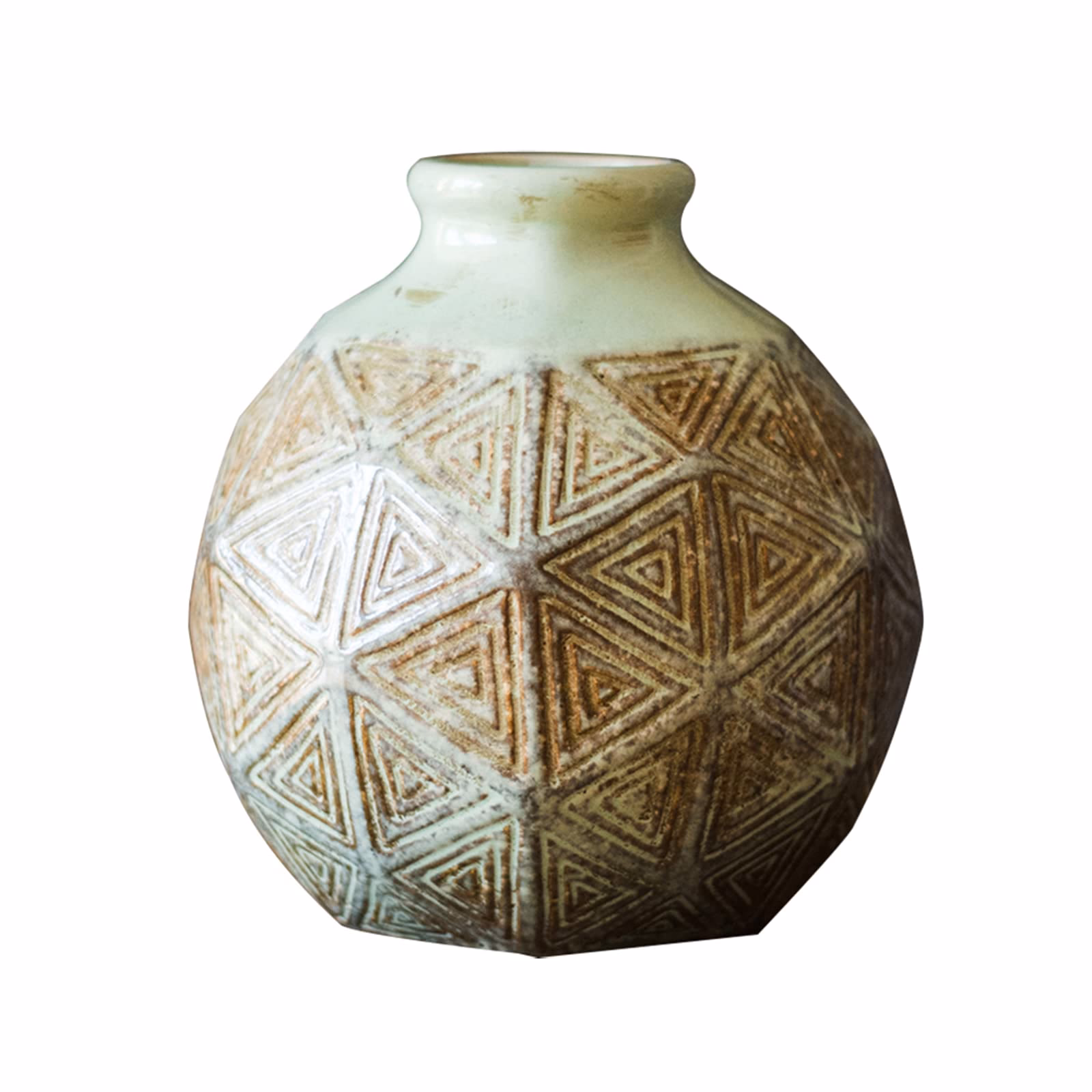 Czy ceramika ma dużą gęstość?