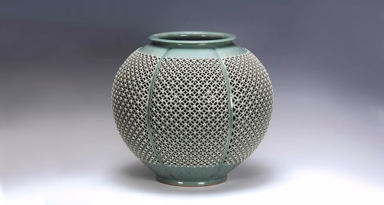 Jaka jest różnica między chińską i koreańską ceramiką celadonową?