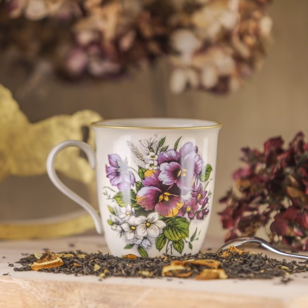 Czy ceramika i porcelana to jest to samo?