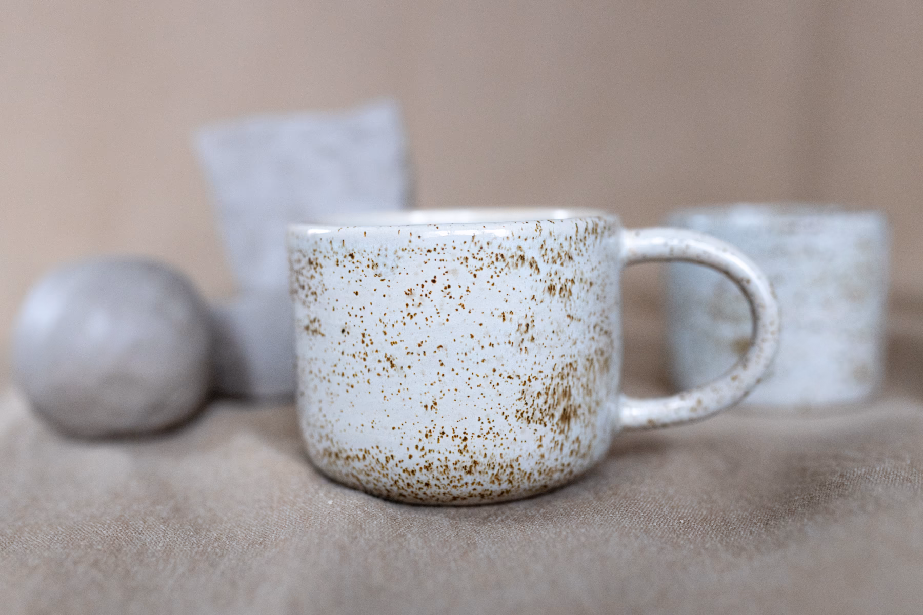 Jakie są metody obróbki ceramiki?