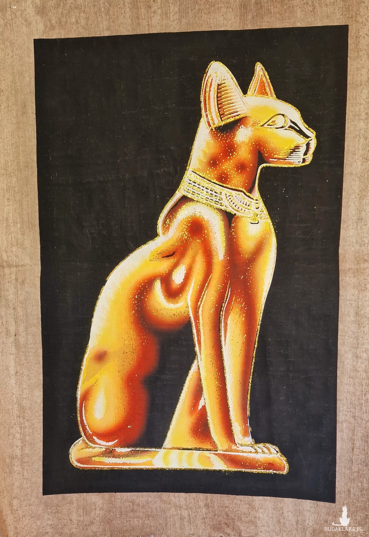 Czy papirus lubi dużo wody?