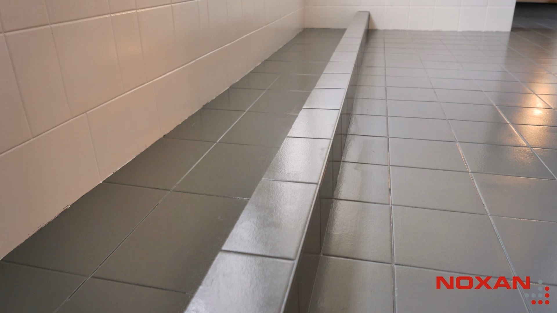 Czy farby do płytek są trwałe?