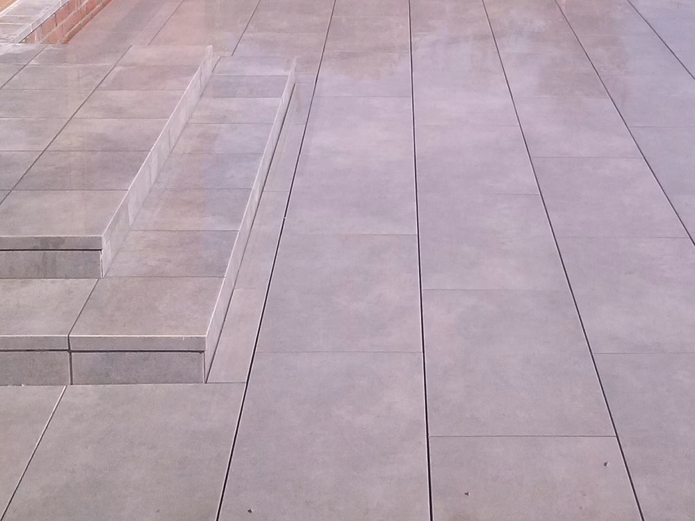 Ile za metr płytki elewacyjnej?