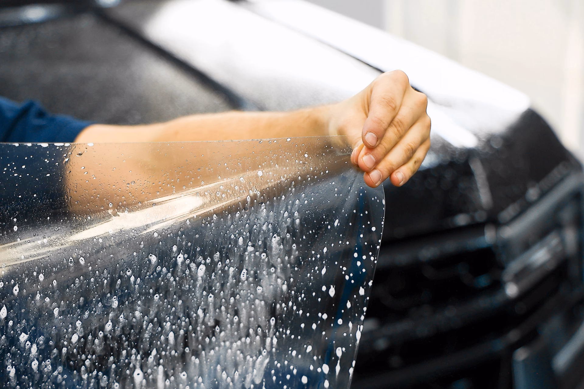 Czy można nakładać folię PPF na ceramikę?