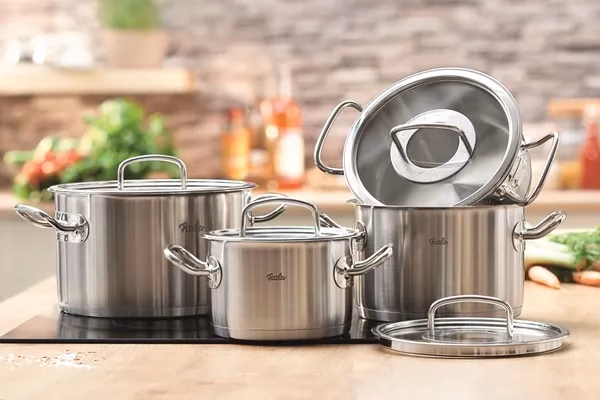 Które garnki są lepsze: ceramiczne czy ze stali nierdzewnej?