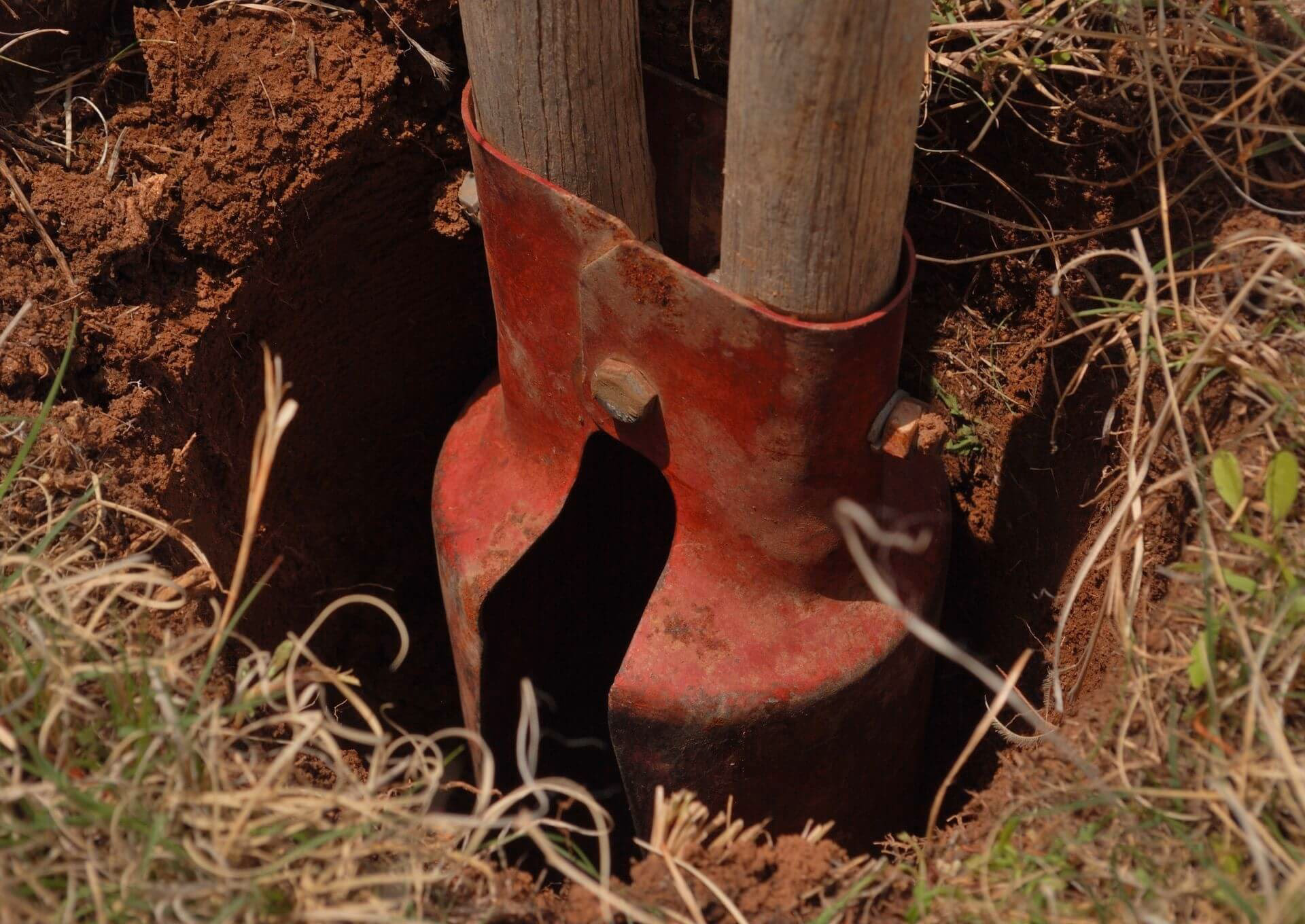 Ile słupek powinien być w ziemi?