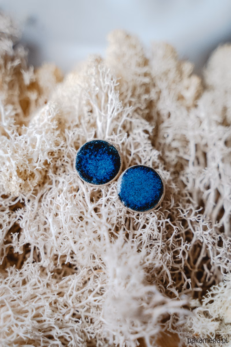 Co to znaczy kolczyki sztyfty?