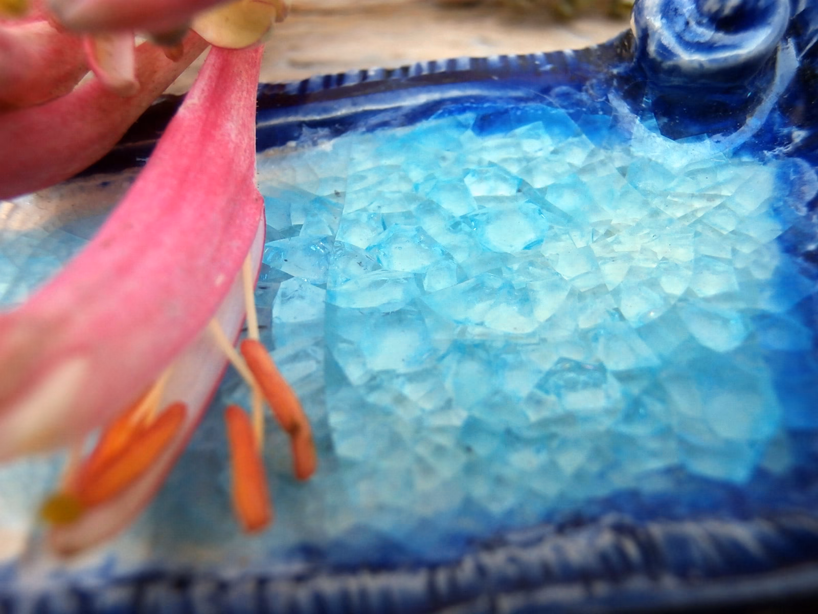 Czym skleić szklana ze szkłem?