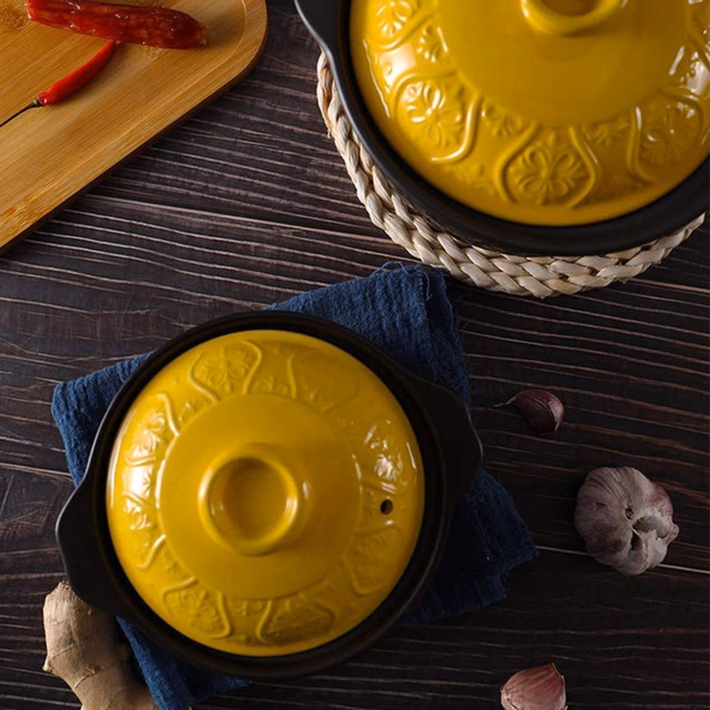 Jak nazywają się małe ceramiczne naczynia?