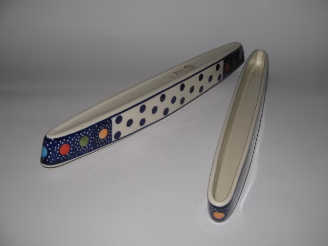 Czy Oliwnik zrzuca liście na zimę?