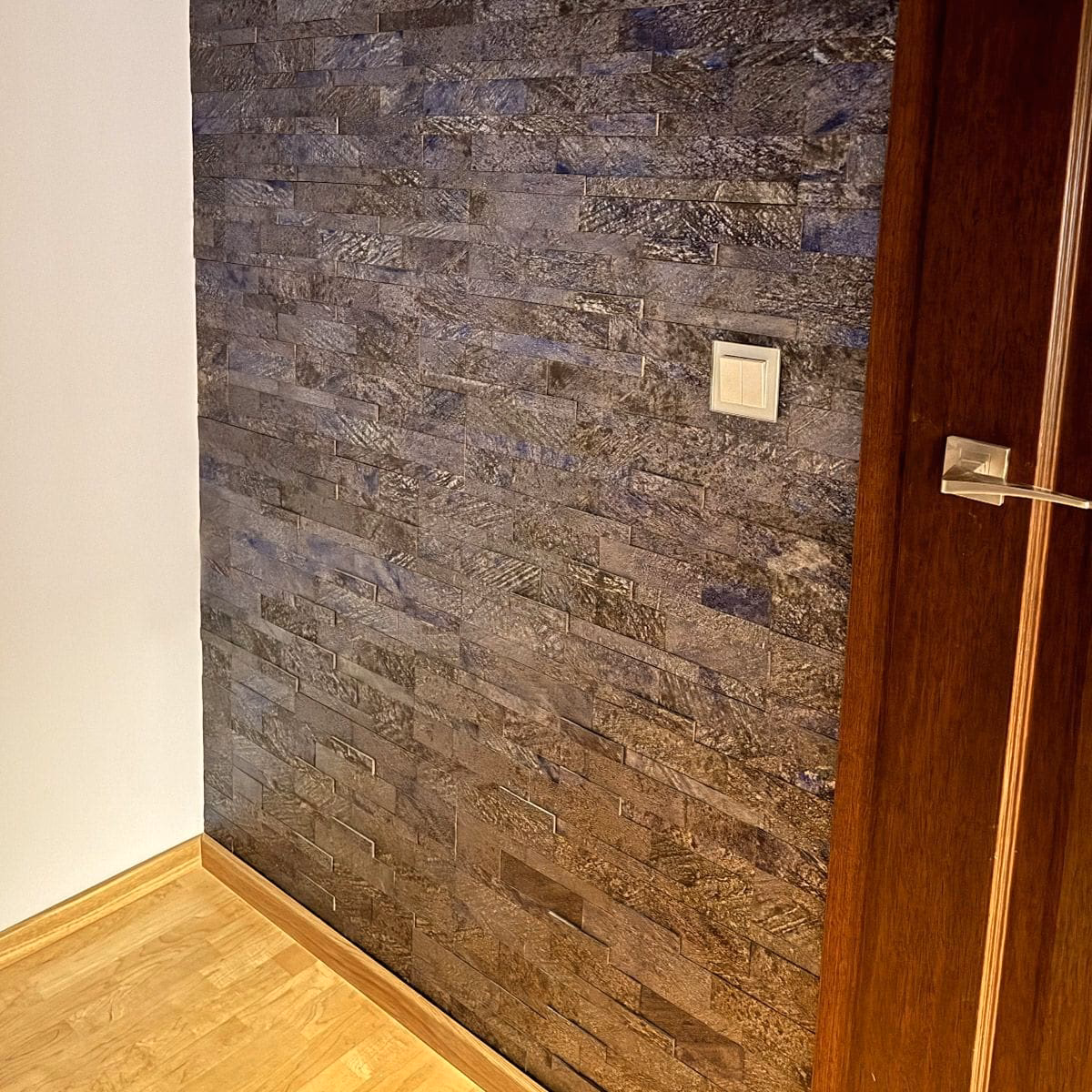 Jakie panele zamiast płytek?