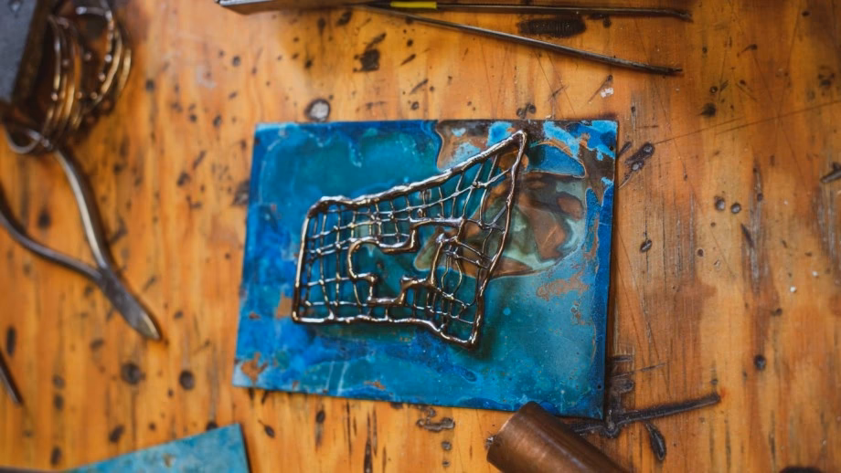 Jak uzyskać patynę na ceramice?