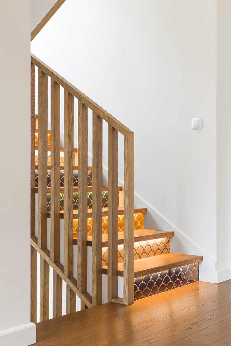 Jakie płytki na schody do wewnątrz?