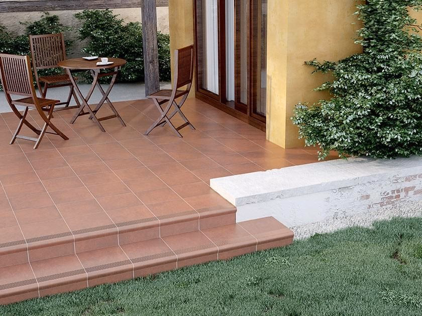 Ile za płytki na schodach zewnętrznych?