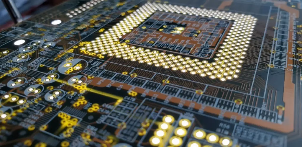 Czym wytrawić płytki PCB?