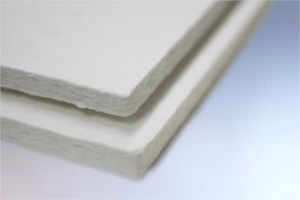 Czym jest płyta z włókien ceramicznych?