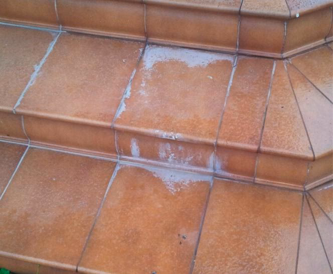 Jaki klej do płytek na taras zewnętrzny?