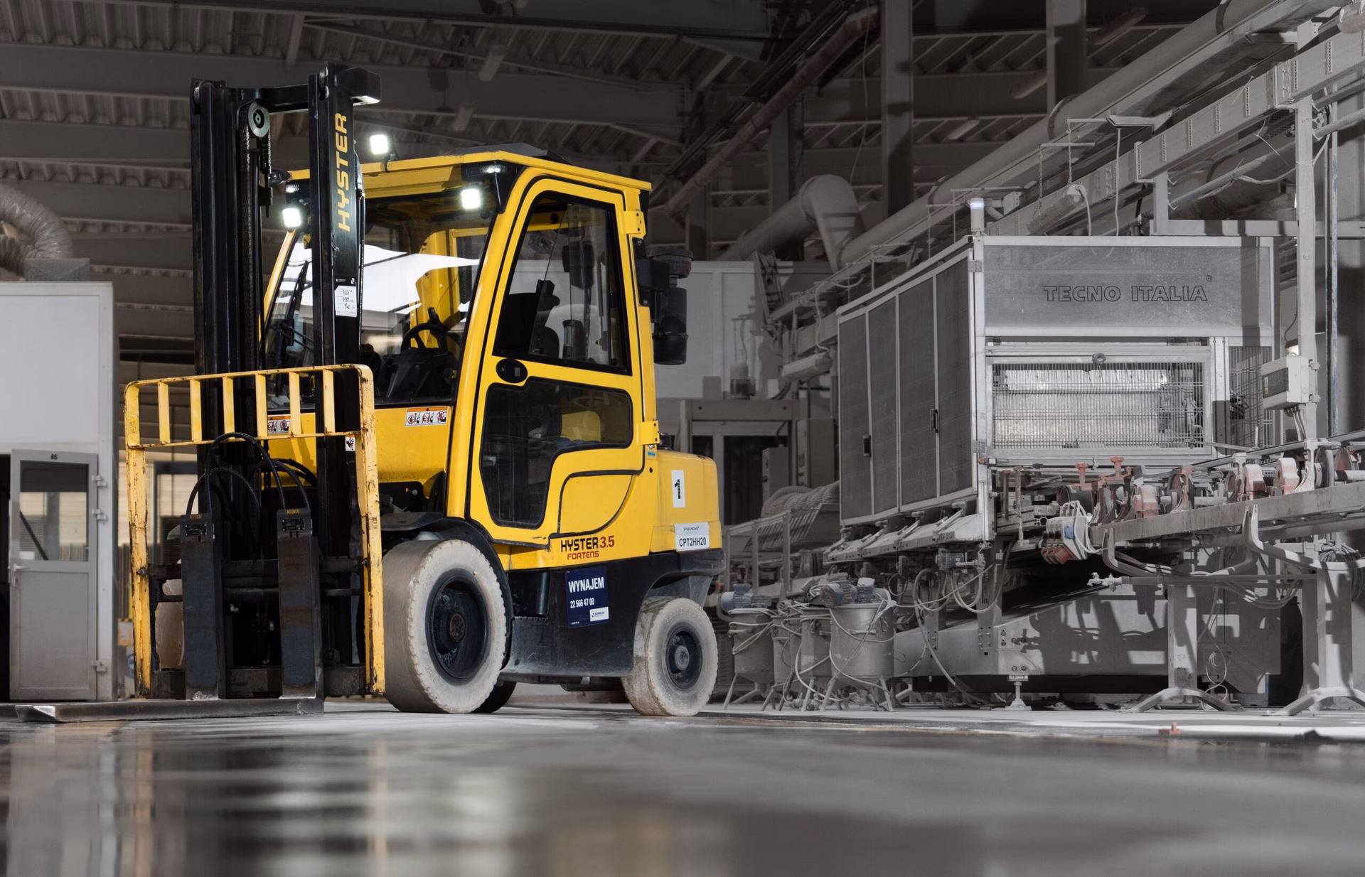 Czy Leroy Merlin wypożyczalnia sprzętu?